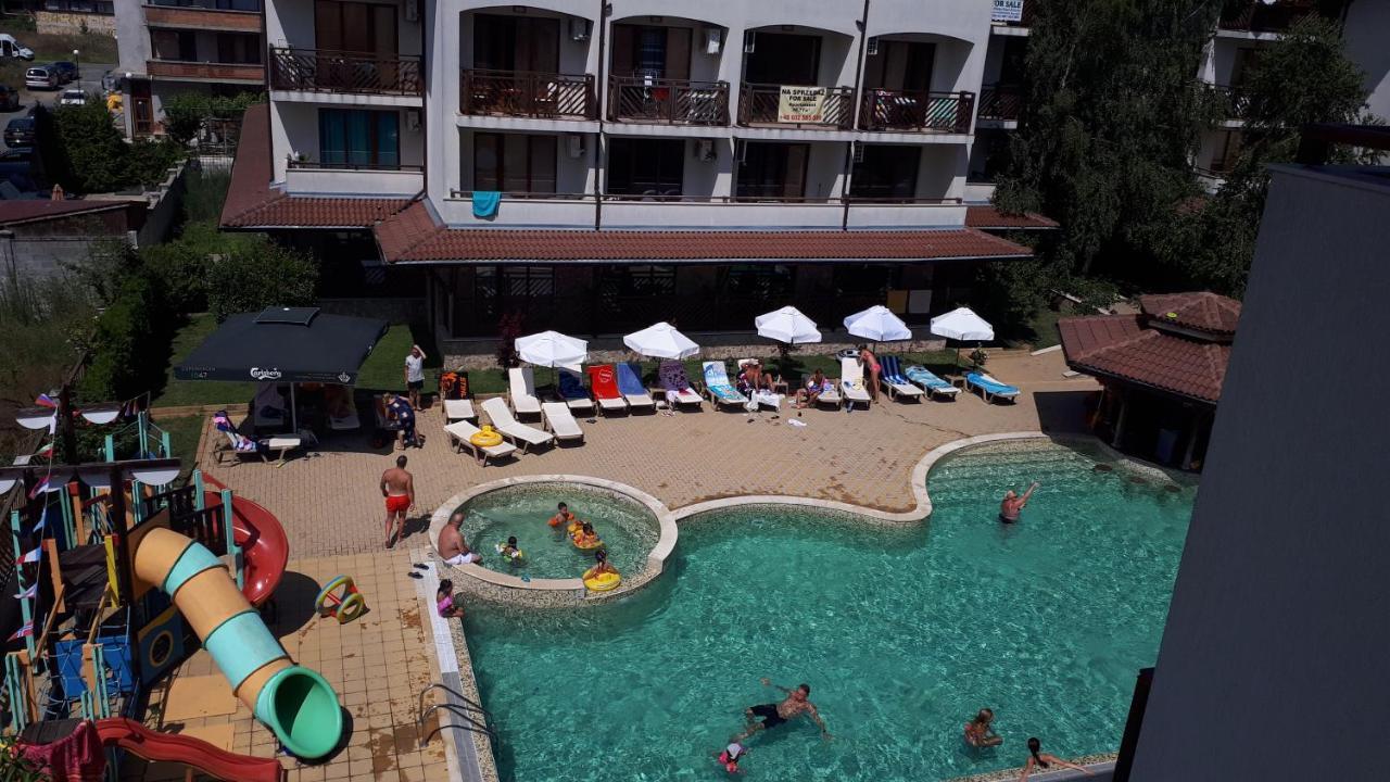 Mm Complex Apartment Primorsko Bagian luar foto