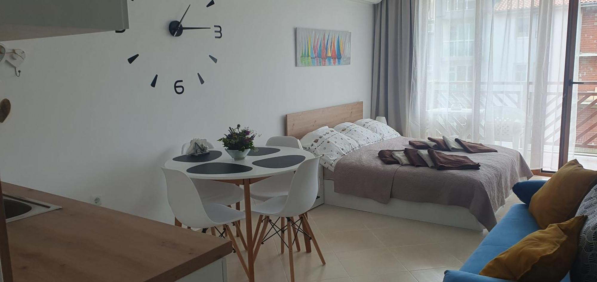 Mm Complex Apartment Primorsko Bagian luar foto